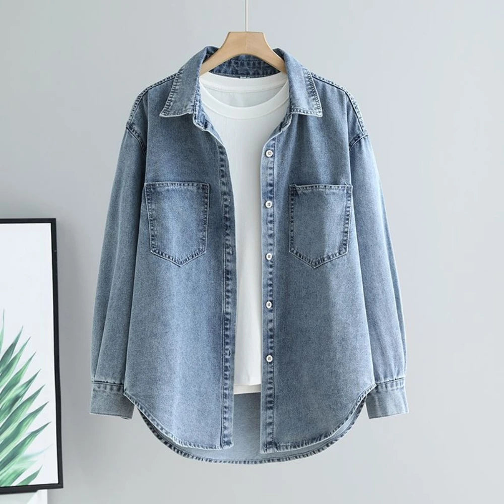 Koszula Jeansowa Damska Overshirt z Kieszeniami