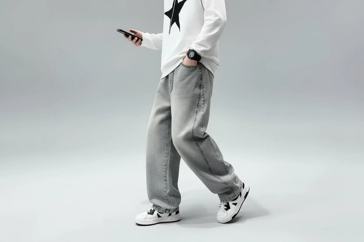 Jasnoszare jeansowe spodnie chłopięce – wygodny denim dziecięcy