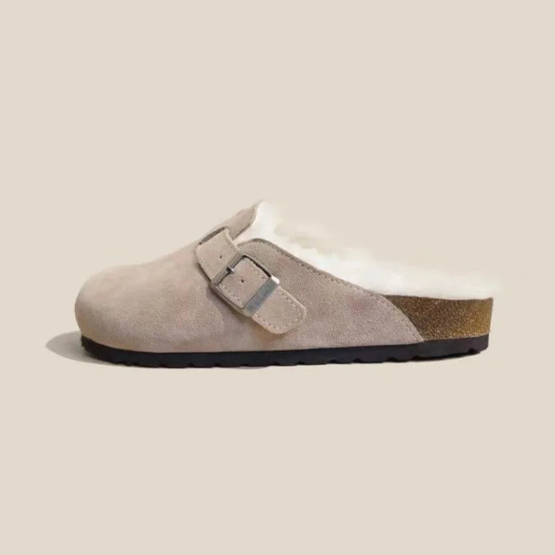 Zimowe ocieplane kapcie damskie Fluffy z klamrą