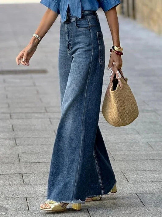 Vintage Jeans: A Timeless Fashion Statement