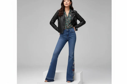 Jeansy damskie dzwony haftowane przecierane z motywem kwiatowym