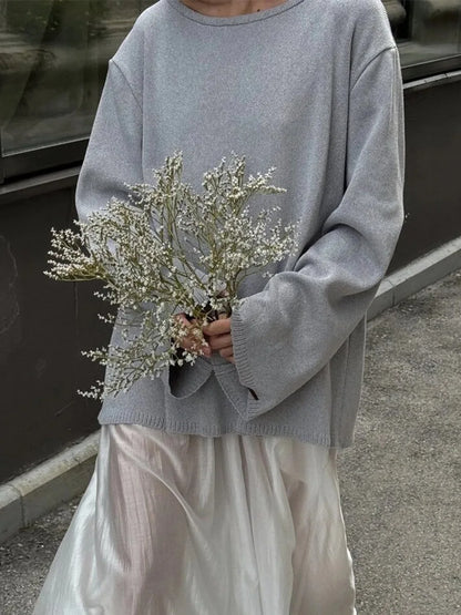 Sweter Damski z Czystej Bawełny – Luźny Krój, Dekolt O-Neck i Modne Odsłonięte Plecy