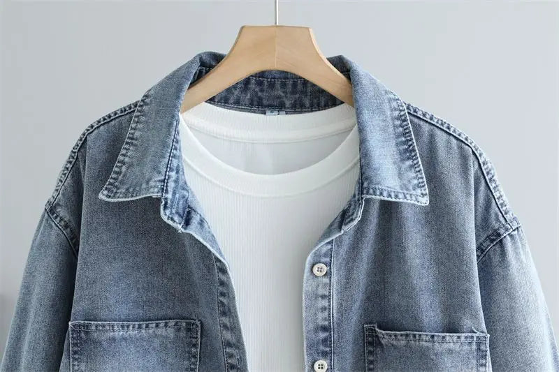 Koszula Jeansowa Damska Overshirt z Kieszeniami