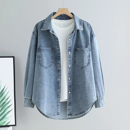 Koszula Jeansowa Damska Overshirt z Kieszeniami
