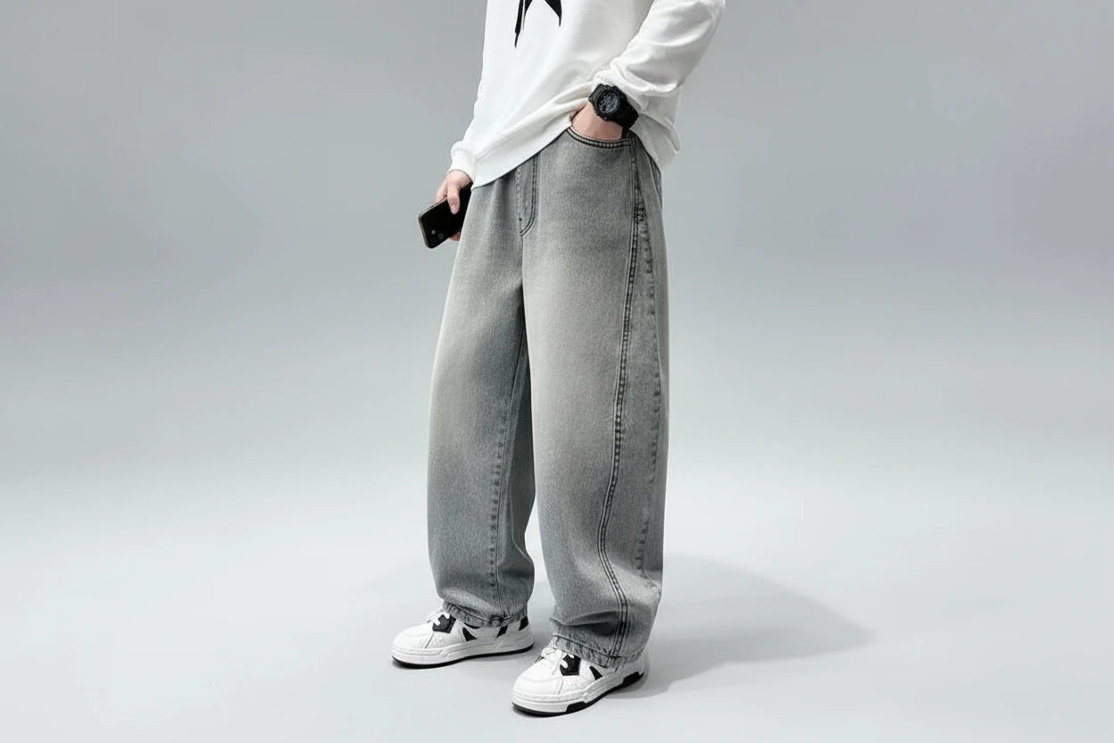 Jasnoszare jeansowe spodnie chłopięce – wygodny denim dziecięcy