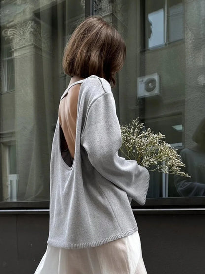 Sweter Damski z Czystej Bawełny – Luźny Krój, Dekolt O-Neck i Modne Odsłonięte Plecy