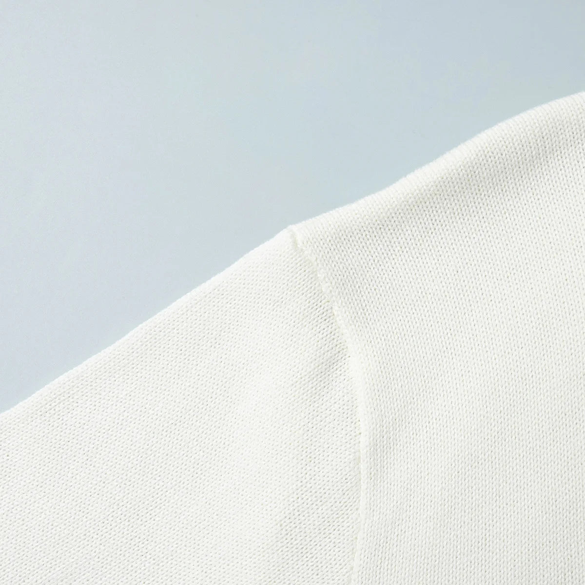 Sweter Damski z Czystej Bawełny – Luźny Krój, Dekolt O-Neck i Modne Odsłonięte Plecy