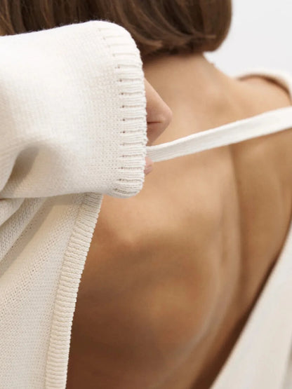 Sweter Damski z Czystej Bawełny – Luźny Krój, Dekolt O-Neck i Modne Odsłonięte Plecy