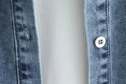 Koszula Jeansowa Damska Overshirt z Kieszeniami