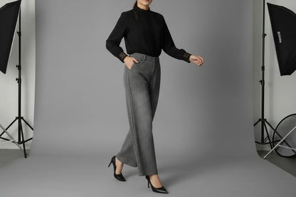 Wide leg
Luźne Damskie Spodnie Jeansowe w Paski – Styl Retro