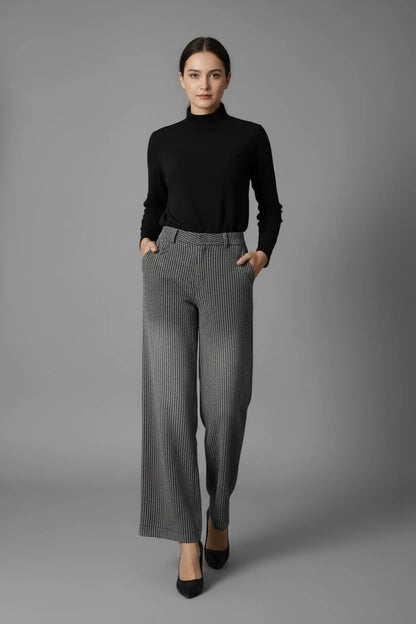 Wide leg
Luźne Damskie Spodnie Jeansowe w Paski – Styl Retro